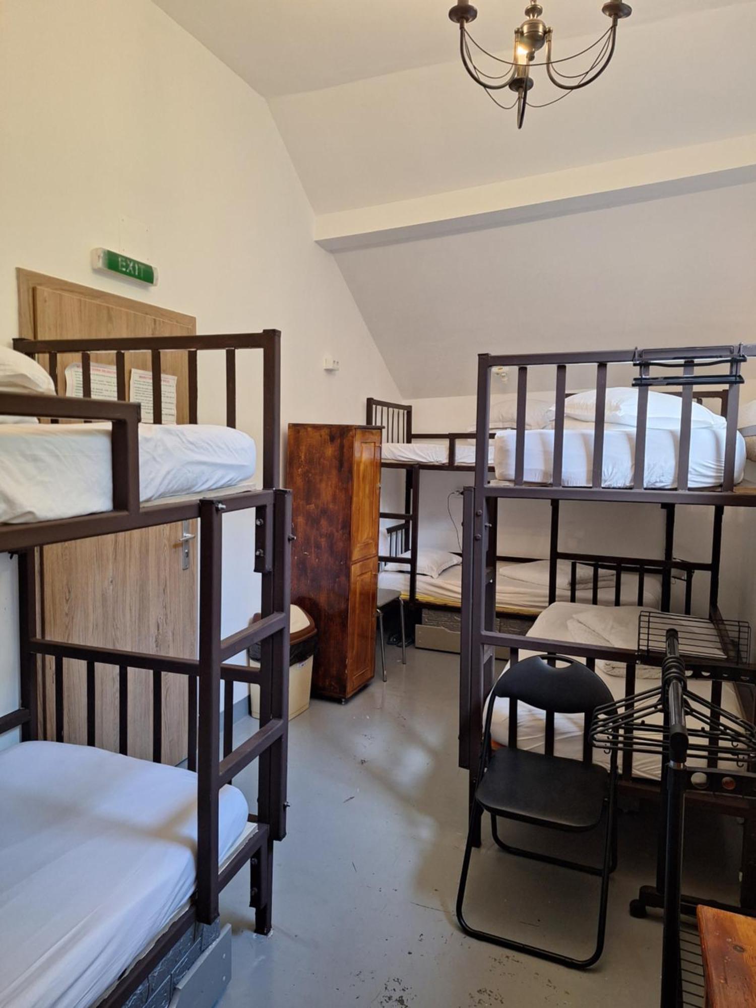 Downtown Hostel Braşov Dış mekan fotoğraf