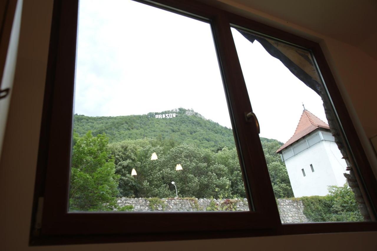 Downtown Hostel Braşov Dış mekan fotoğraf
